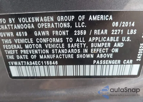 2014 Volkswagen Passat 1.8T Wolfsburg Edition z USA, uszkodzony, nr VIN 1VWAT7A34EC115846